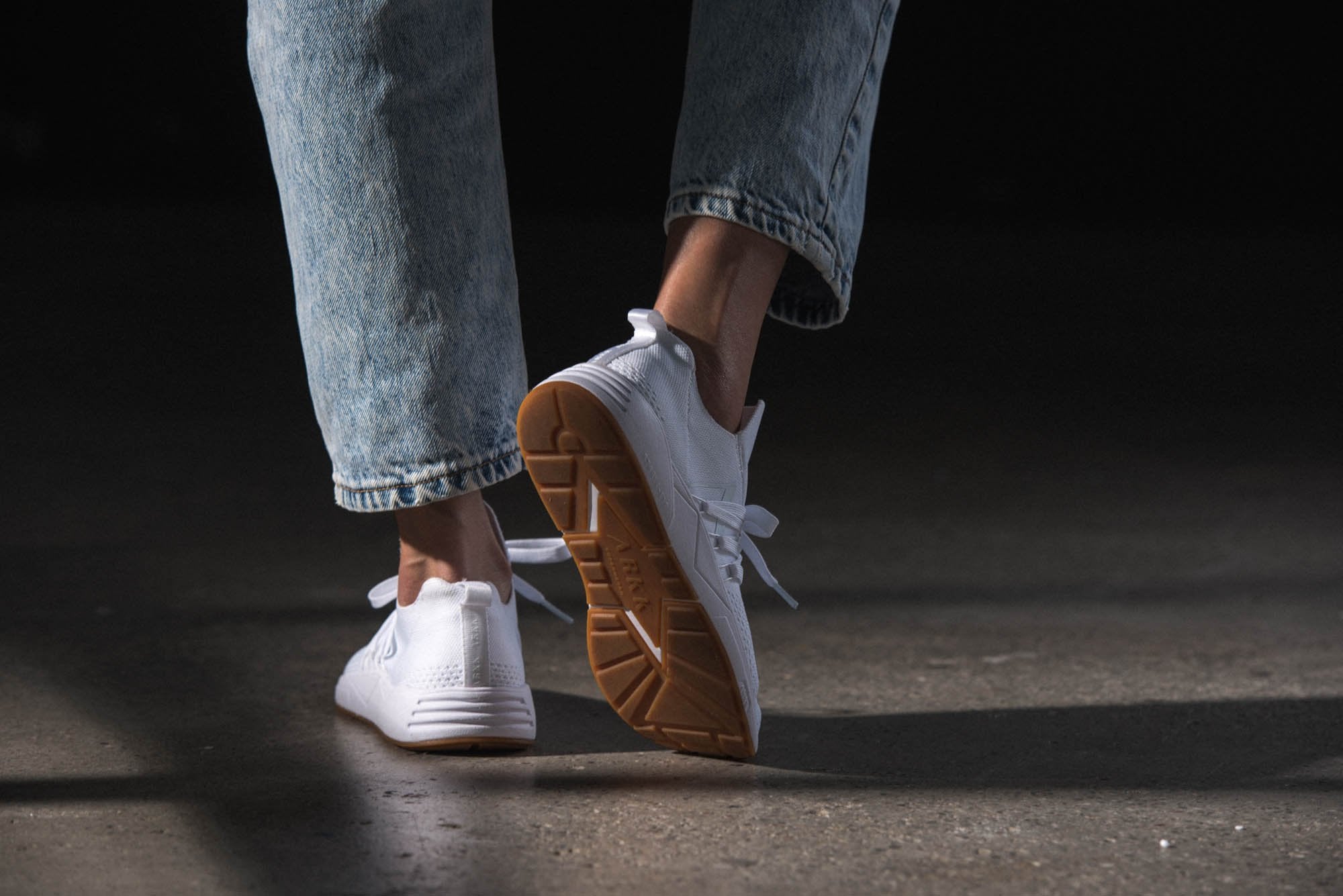 ARKK Copenhagen - Main Line Raven FG 2.0 S-E15 White Gum - Women Raven