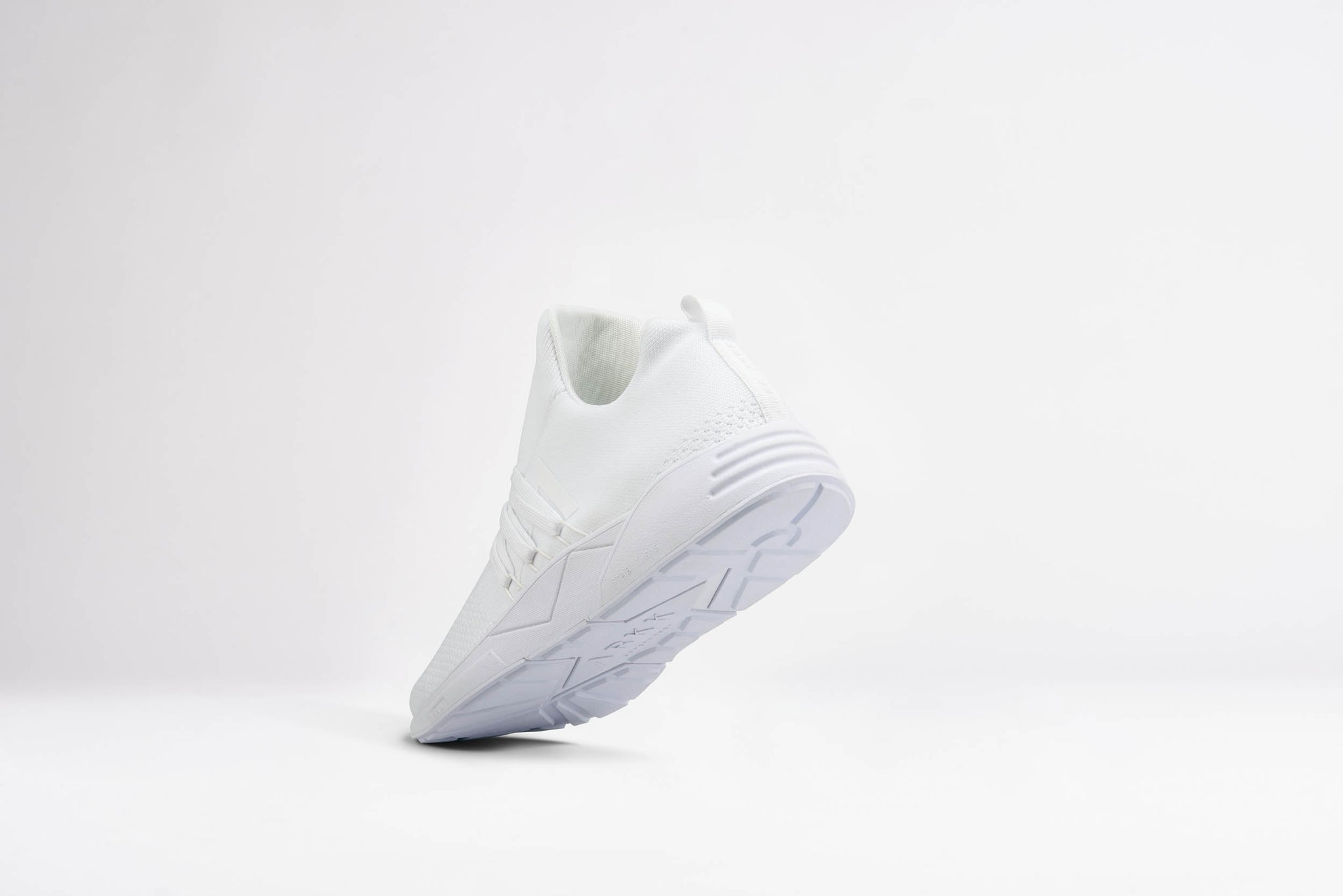 ARKK Collection Raven FG S-E15 | White | Men Raven