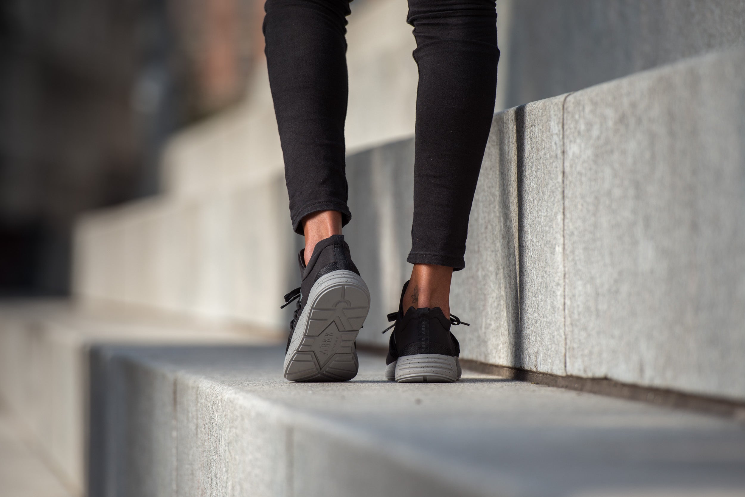 ARKK Collection Raven Mesh S-E15 Black Grey Spray - Women Raven Black