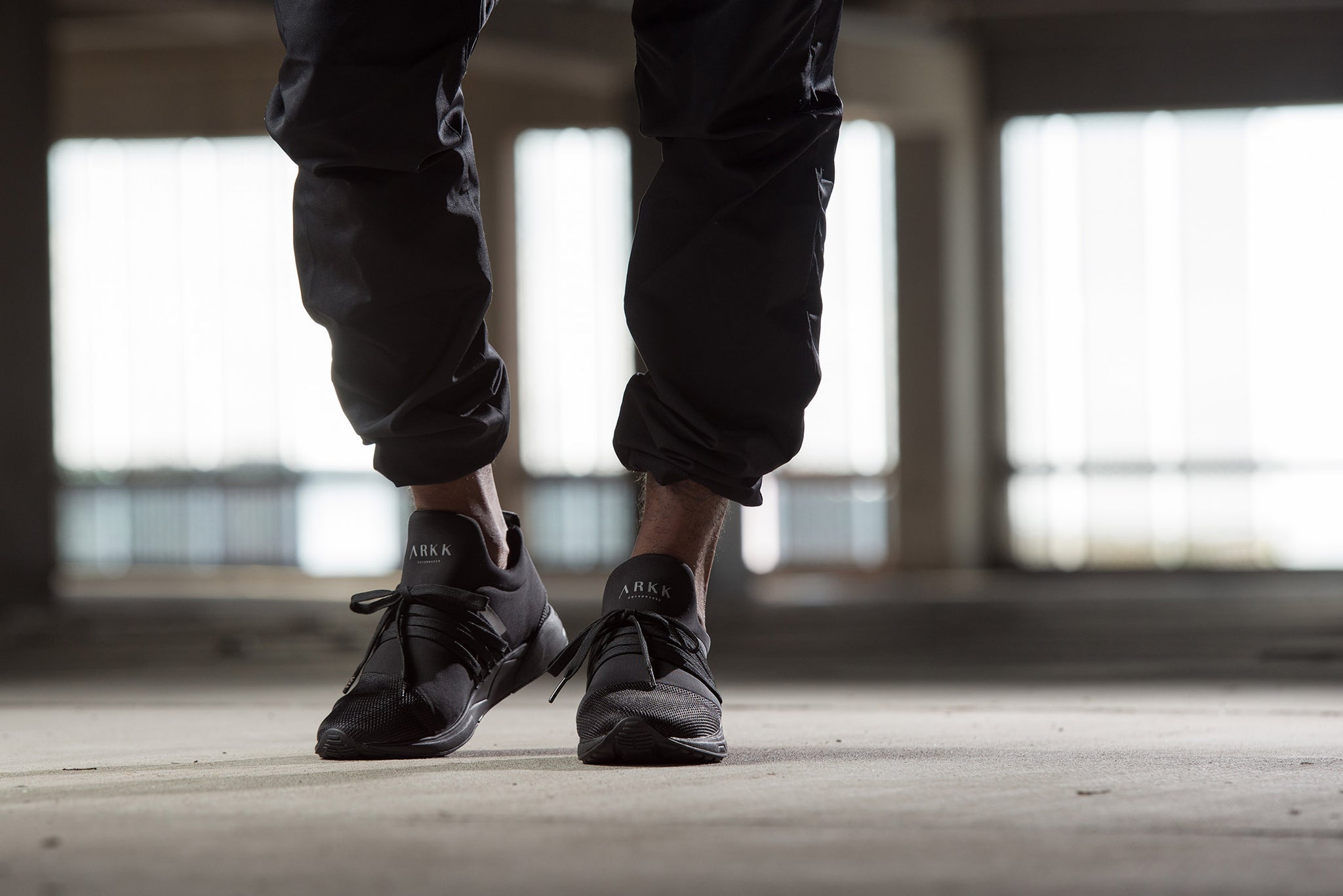 ARKK Collection Raven Mesh S-E15 Black Reflective - Men Raven Black