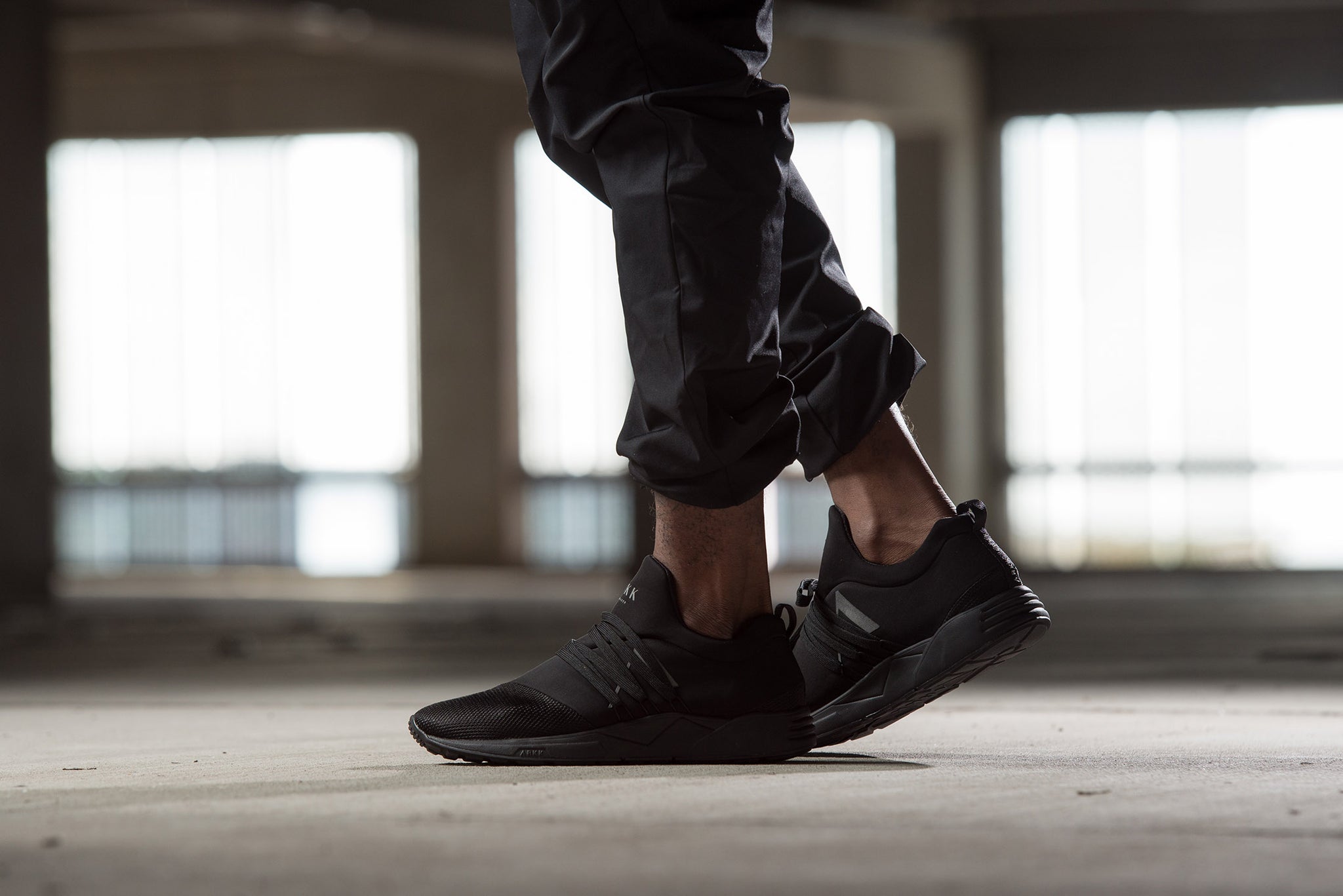 ARKK Collection Raven Mesh S-E15 Black Reflective - Men Raven Black