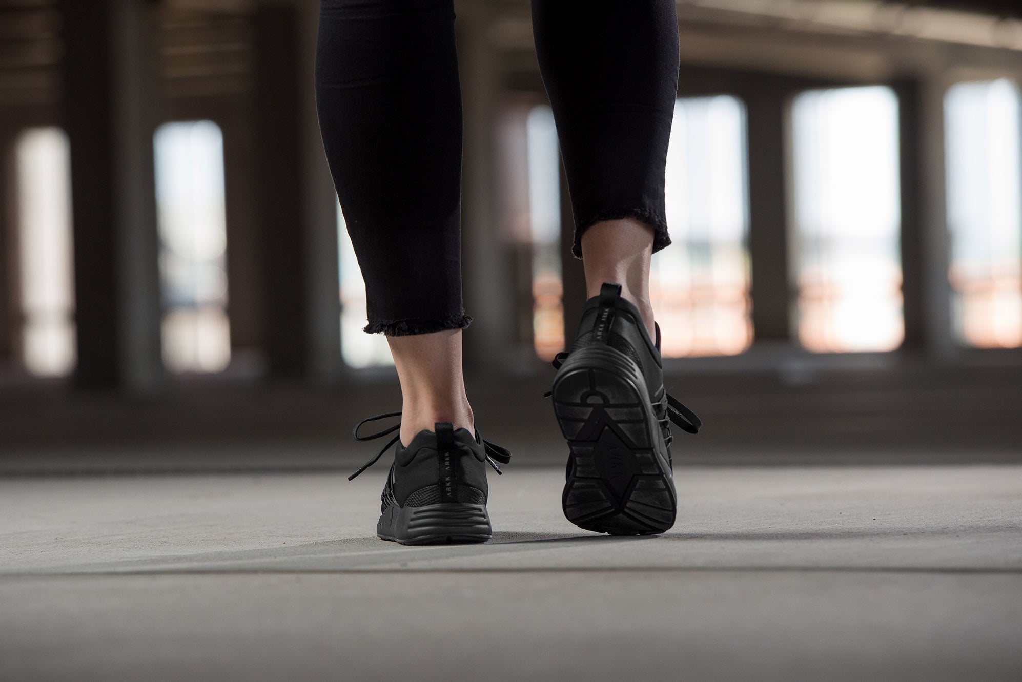 ARKK Collection Raven Mesh S-E15 Black Reflective - Women Raven
