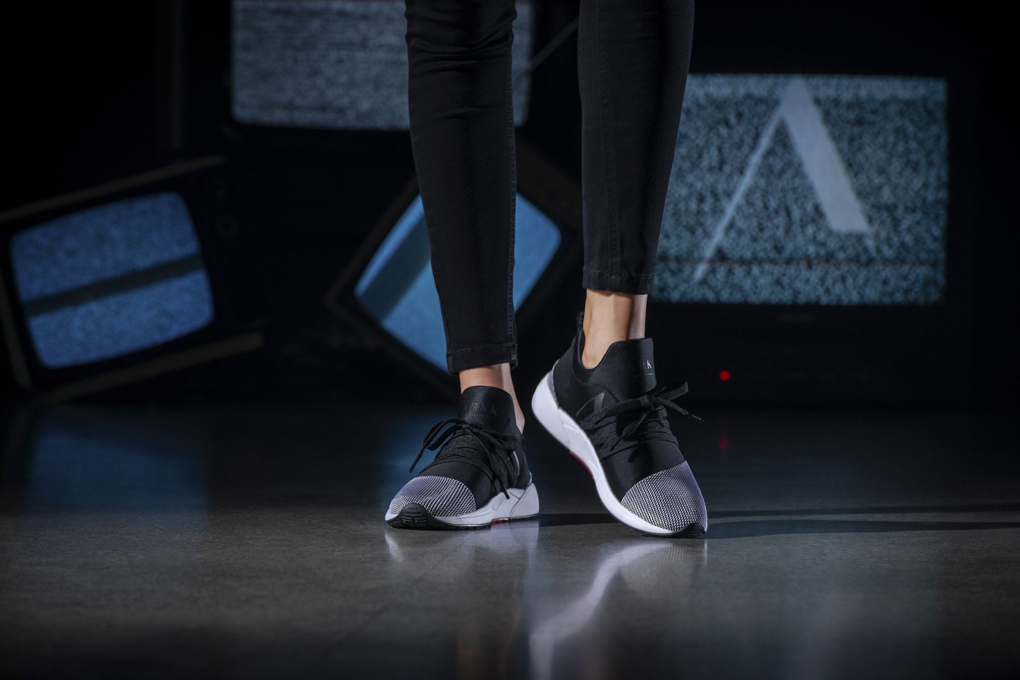 ARKK Copenhagen - Iconic Line Raven Mesh S-E15 Black White-WOMEN Raven Black