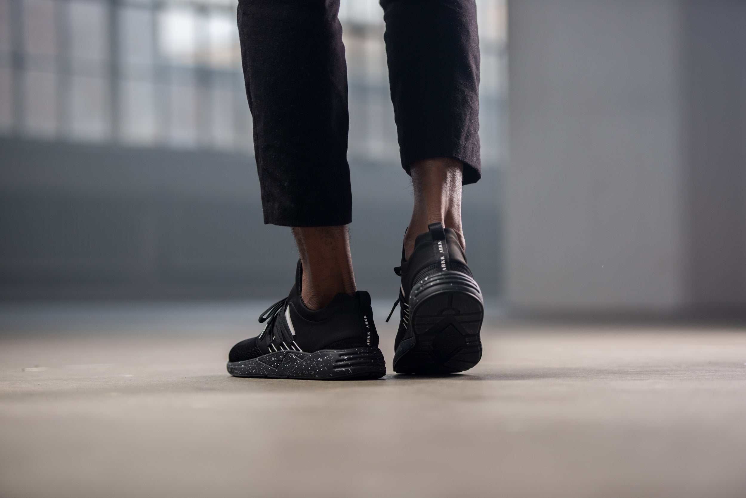 ARKK Collection Raven Mesh S-E15 Black White Spray - Men Raven Black
