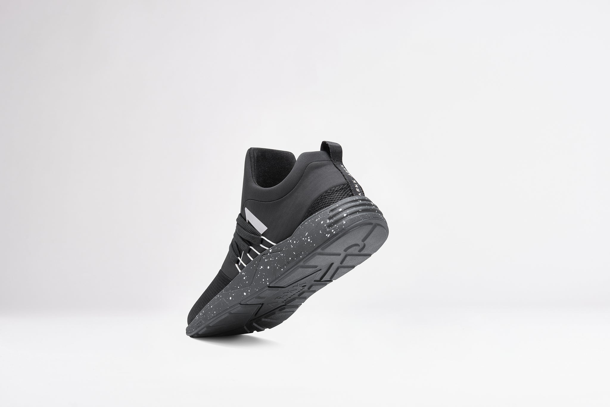 ARKK Collection Raven Mesh S-E15 Black White Spray - Men Raven Black