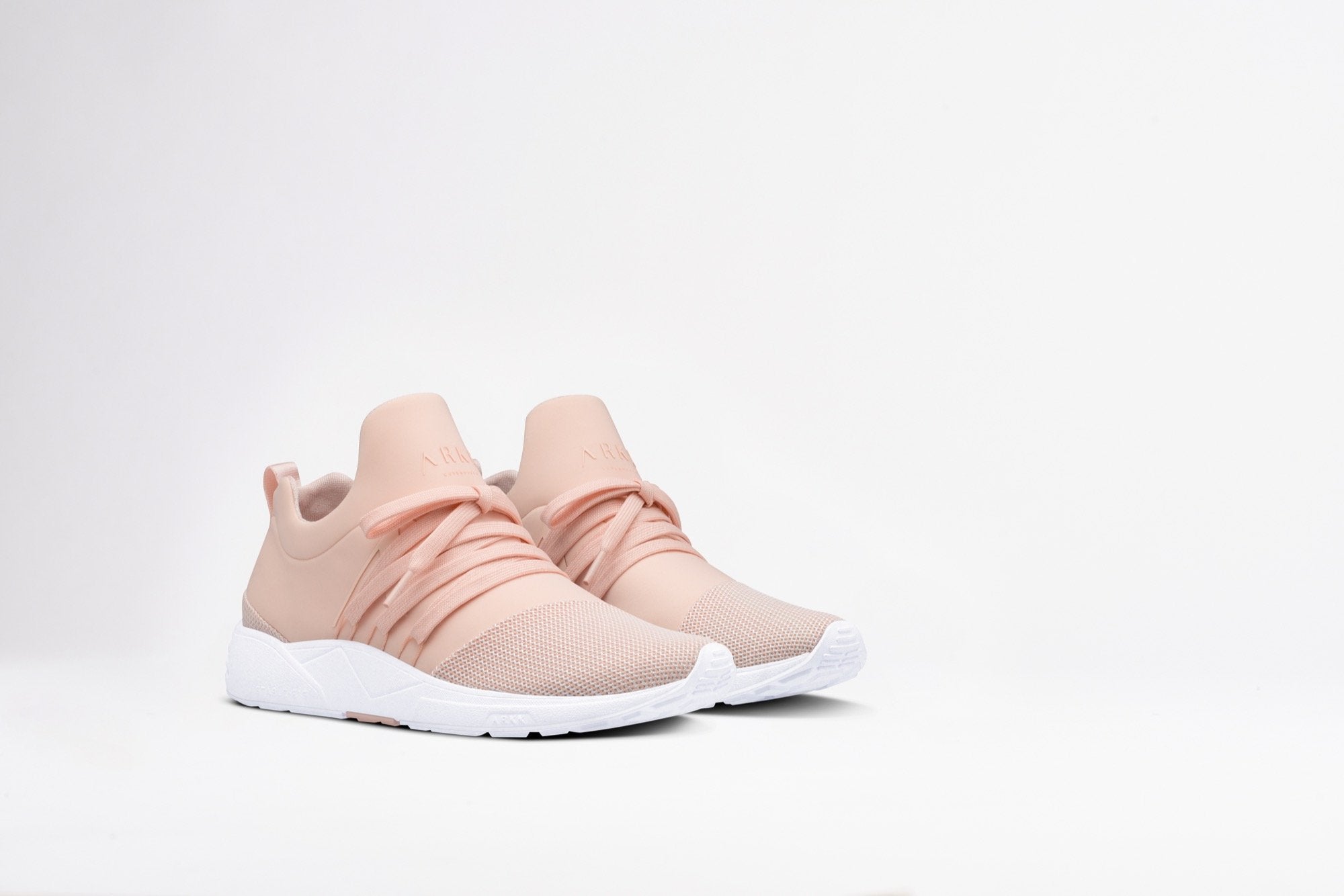 ARKK Copenhagen - Iconic Line Raven Mesh S-E15 Blush White-WOMEN Raven Blush