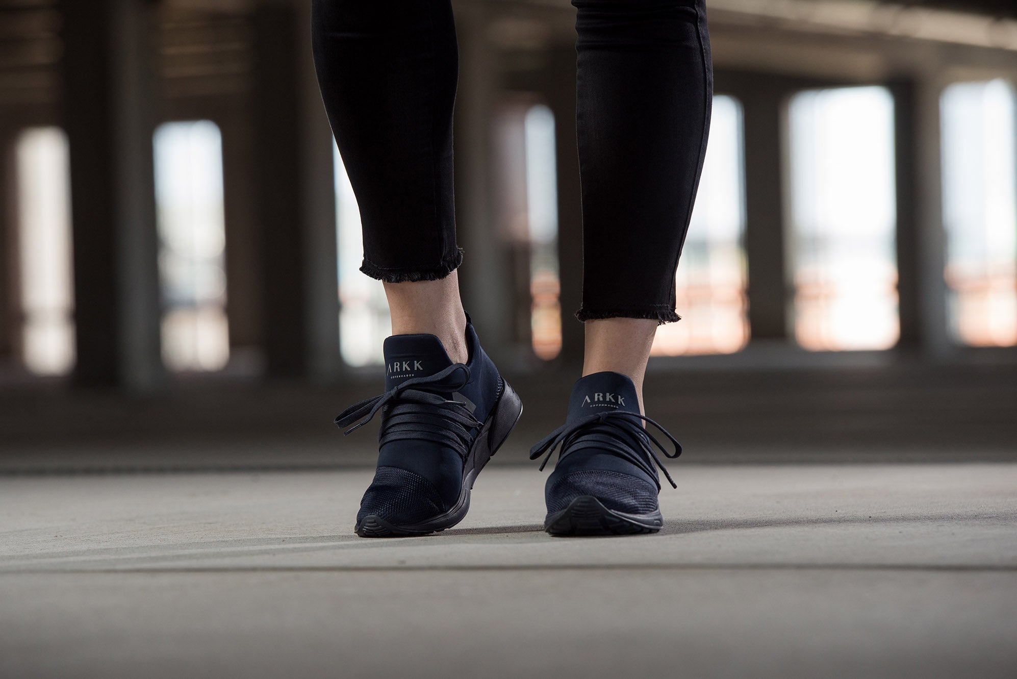 ARKK Collection Raven Mesh S-E15 Midnight Reflective - Women Raven Midnight