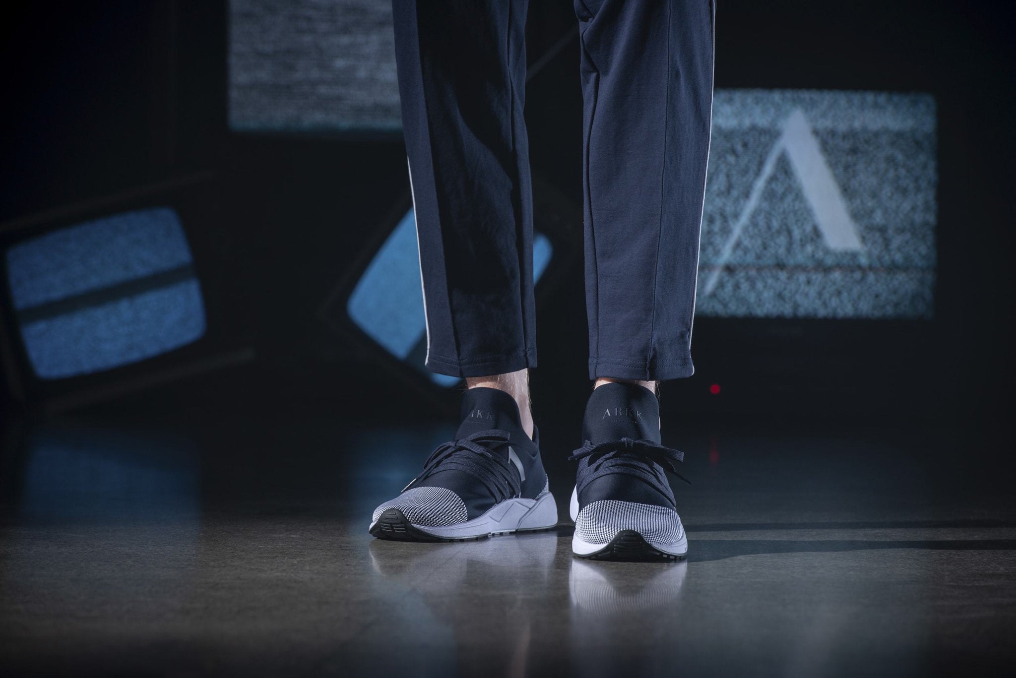 ARKK Copenhagen - Iconic Line Raven Mesh S-E15 Midnight White-MEN Raven Midnight