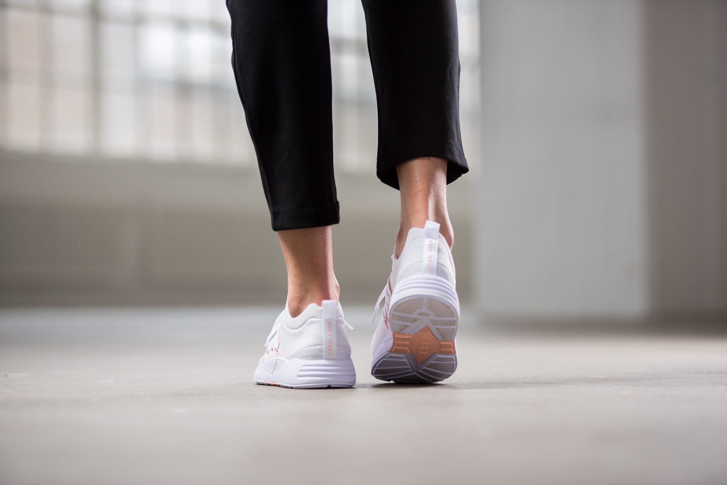 ARKK Collection Raven Mesh S-E15 | White Peach | Women Raven White