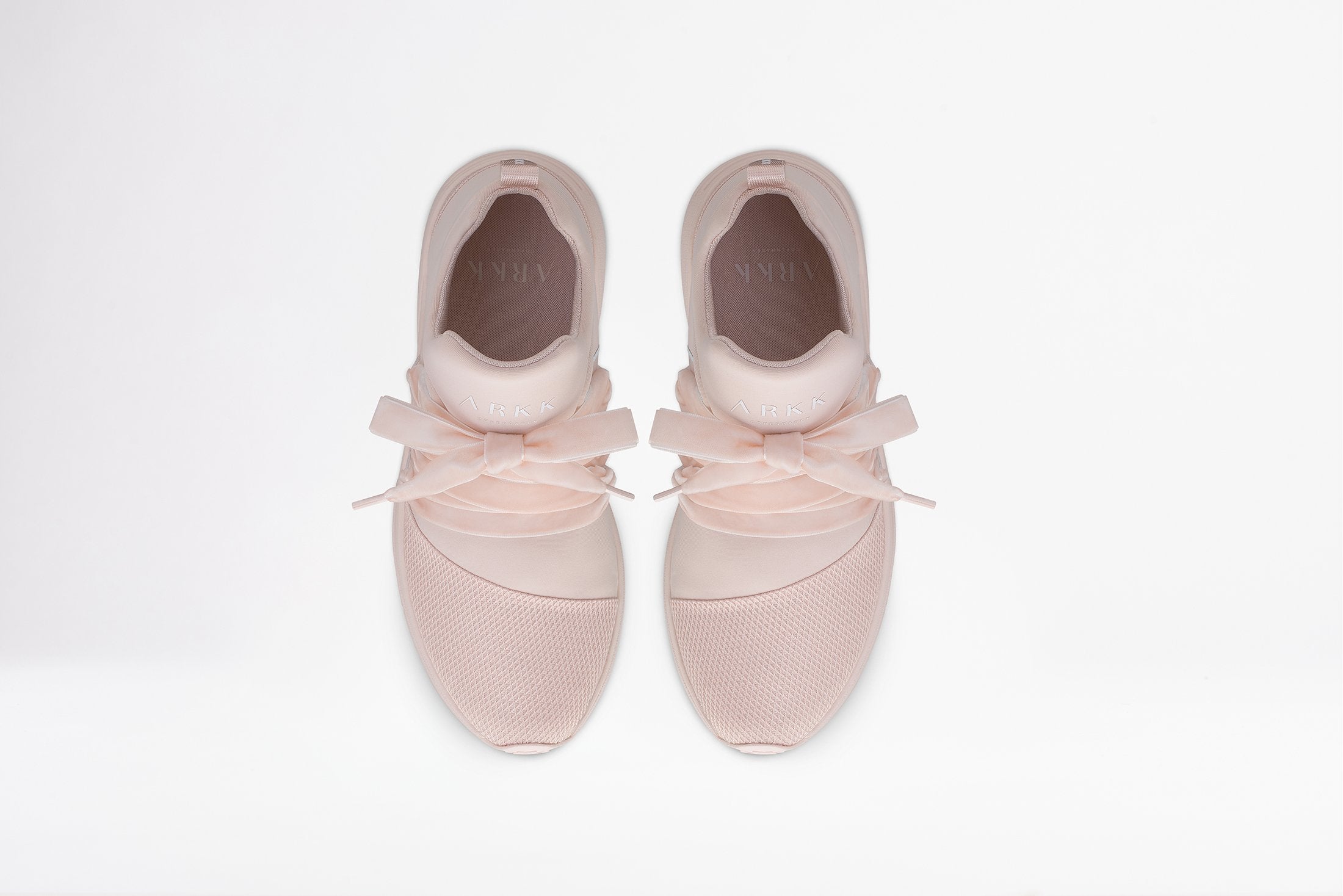 ARKK Copenhagen - Essential Line Raven Mesh Velvet S-E15 Soft Rose White - Women Raven