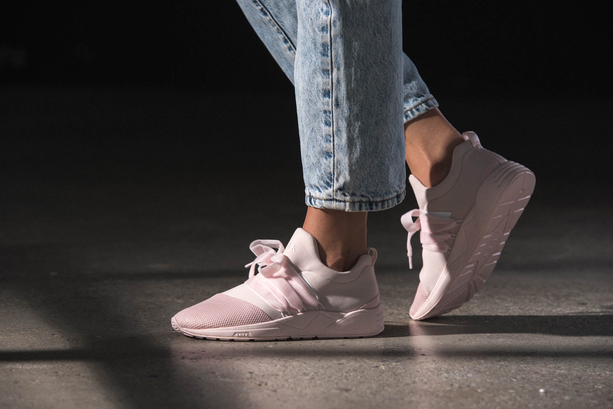 ARKK Collection Raven Mesh Velvet S-E15 Soft Rose White - Women Raven Soft Pink