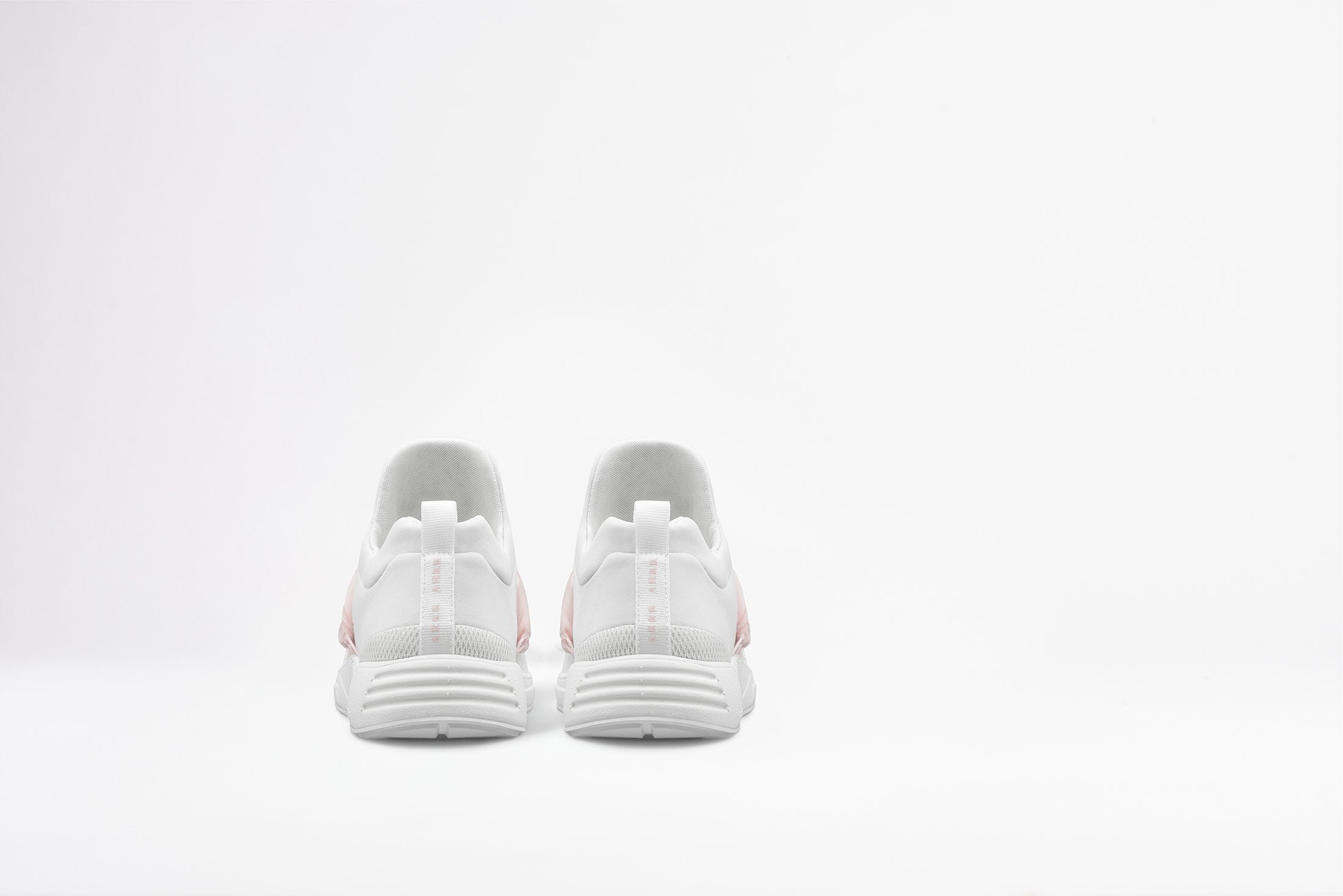 ARKK Copenhagen - Essential Line Raven Mesh Velvet S-E15 White Soft Rose - Women Raven