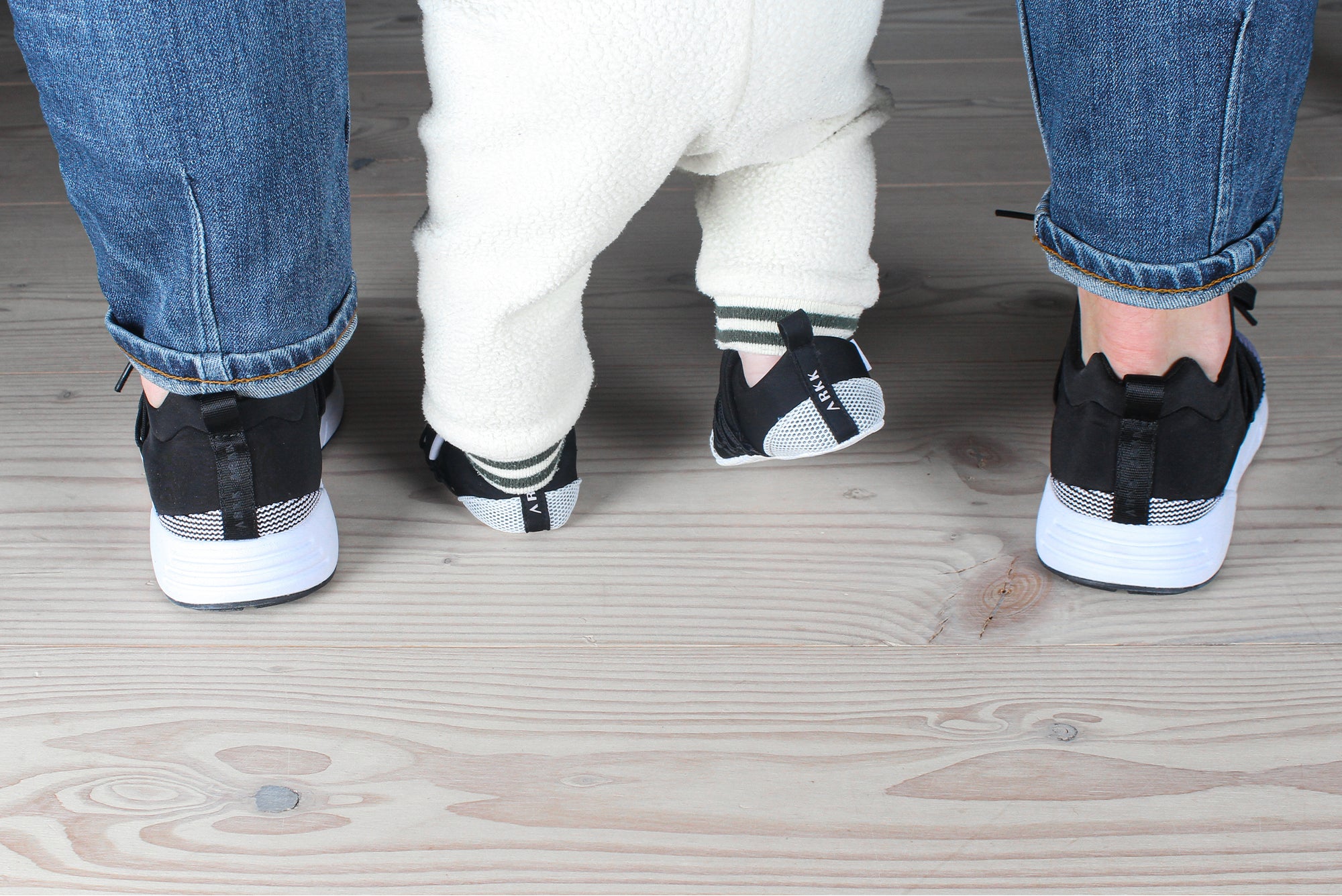 ARKK Collection Raven Mini | Black White | Raven Mini
