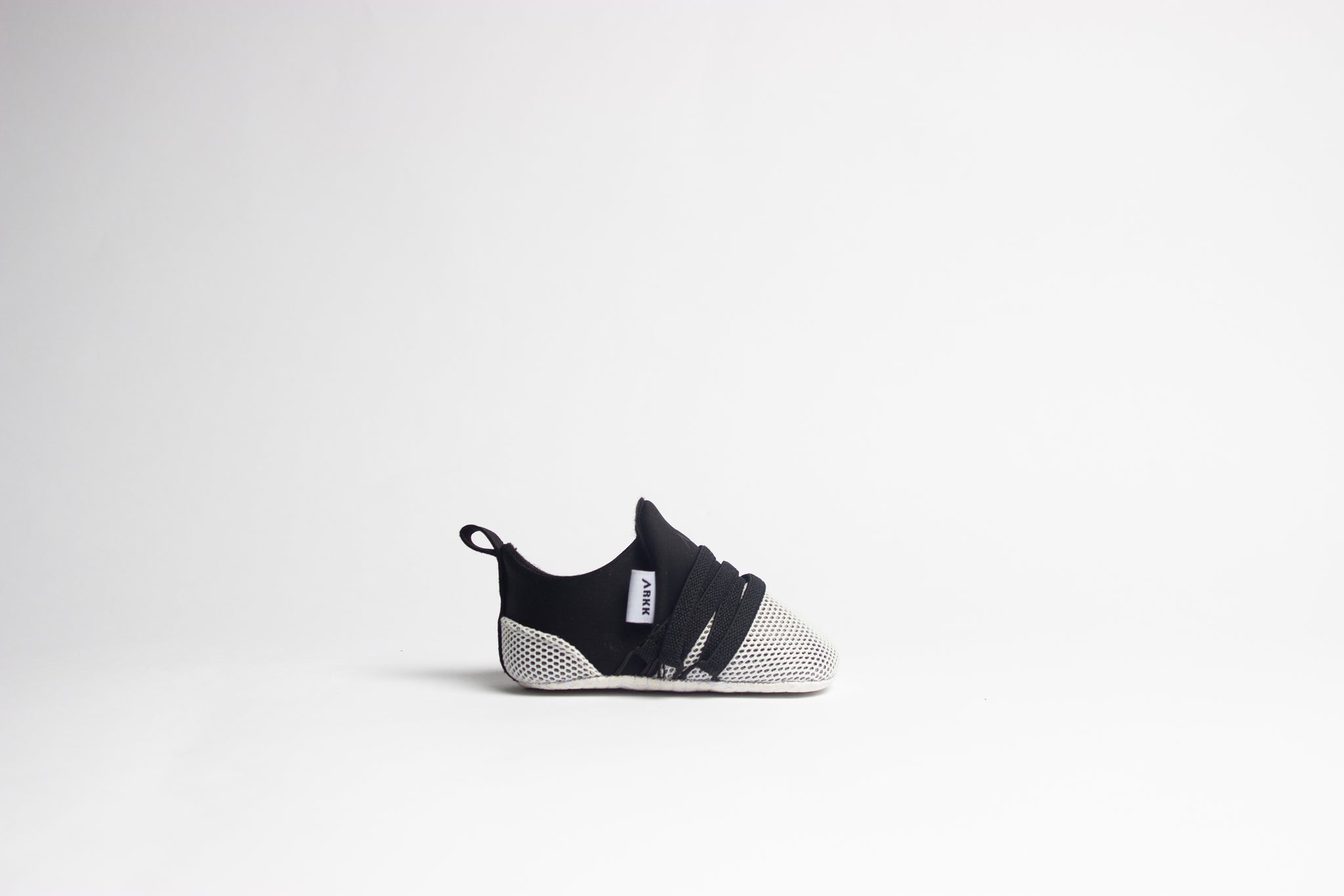 ARKK Collection Raven Mini | Black White | Raven Mini