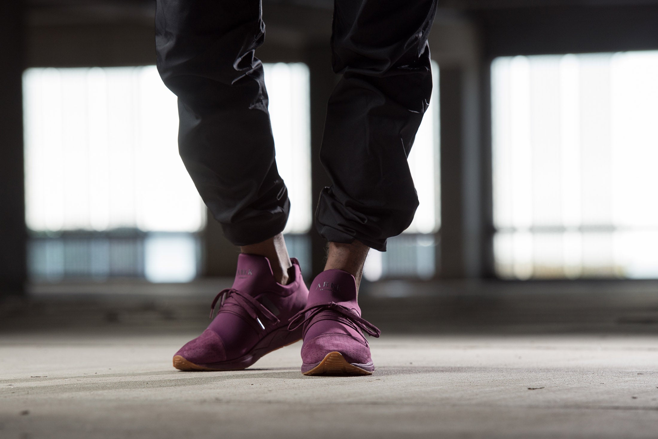 ARKK Collection Raven Nubuck S-E15 Beet Gum - Men Raven Beet