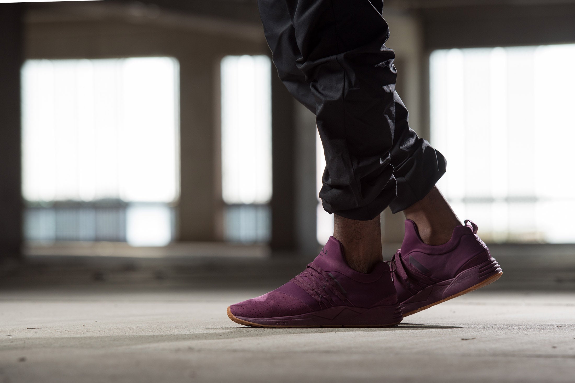 ARKK Collection Raven Nubuck S-E15 Beet Gum - Men Raven Beet
