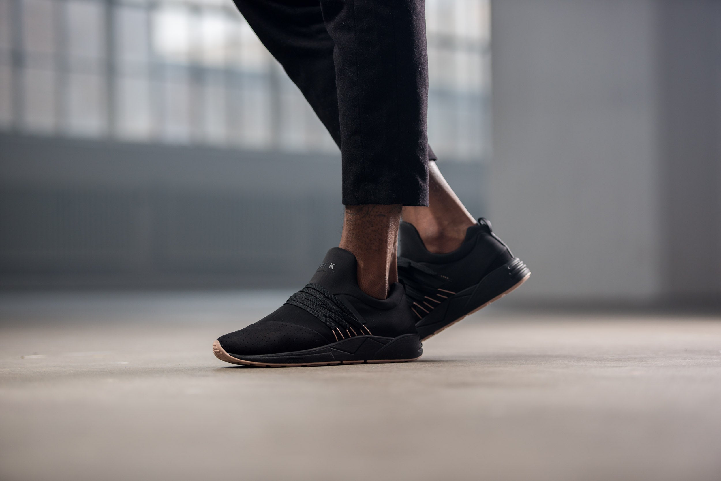 ARKK Collection Raven Nubuck S-E15 Black Roebuck - Men Raven Black