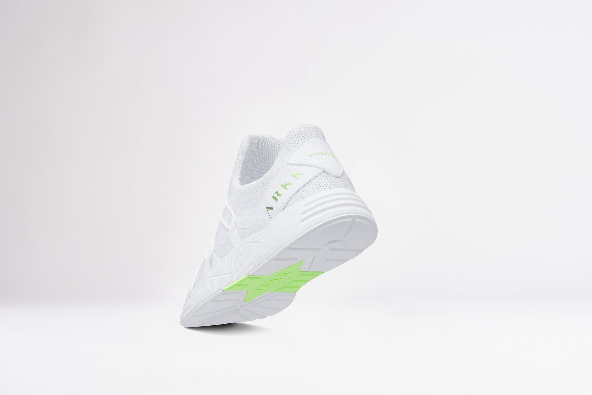 ARKK Copenhagen - Superior Line Scorpitex Mesh S-E15 White Luminious Green-MEN Scorpitex White