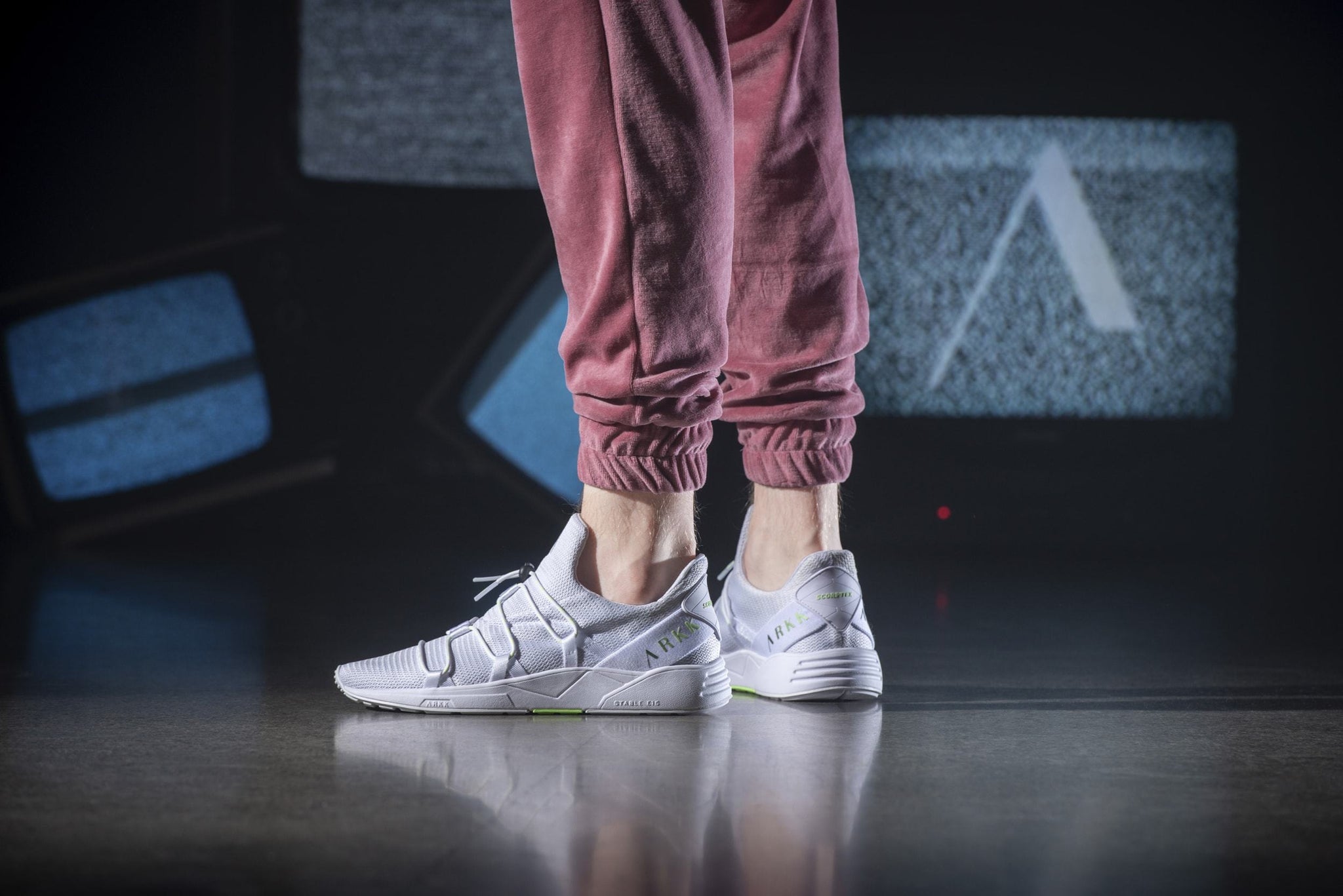 ARKK Copenhagen - Superior Line Scorpitex Mesh S-E15 White Luminious Green-MEN Scorpitex White