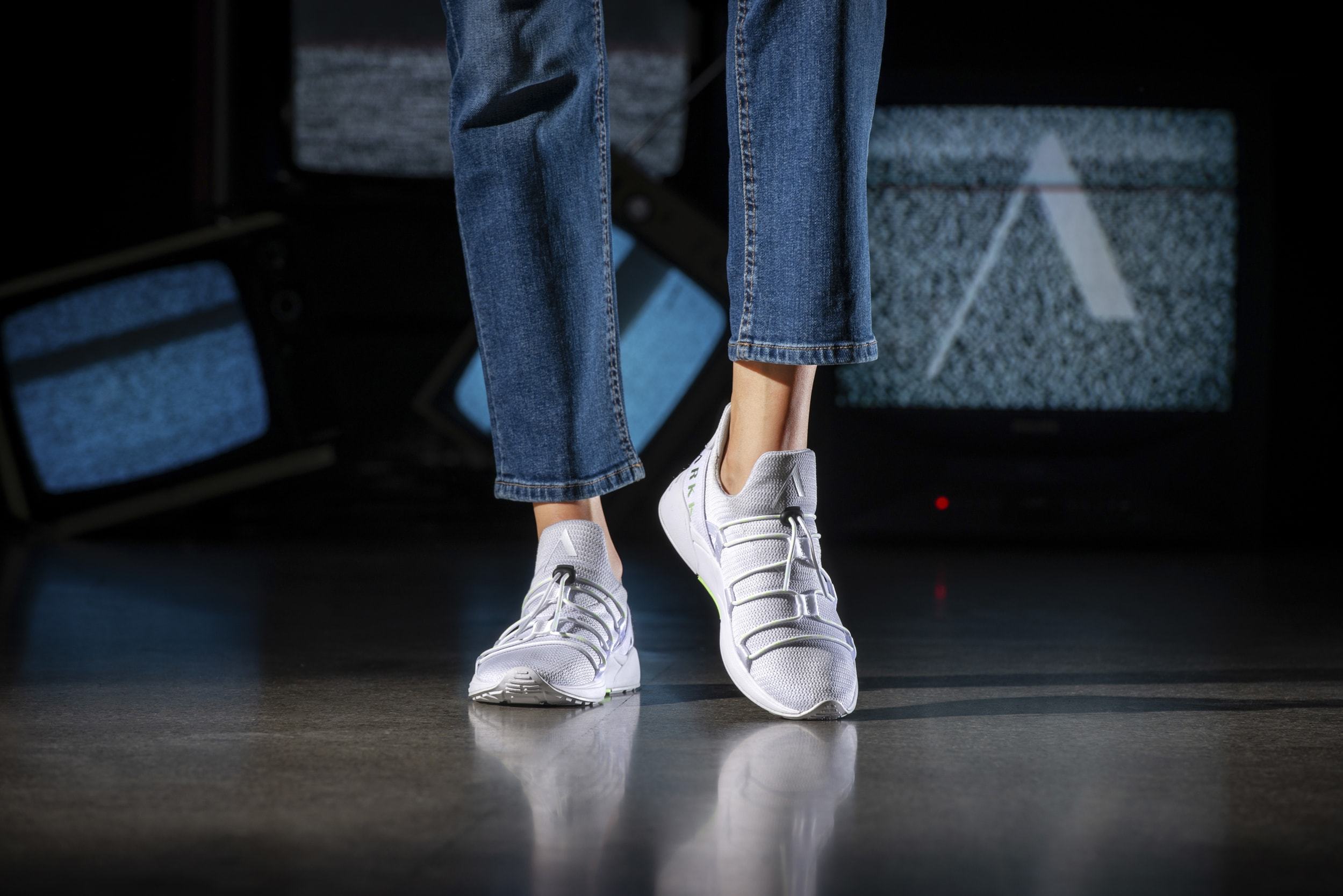 ARKK Copenhagen - Superior Line Scorpitex Mesh S-E15 White Luminious Green-WOMEN Scorpitex White
