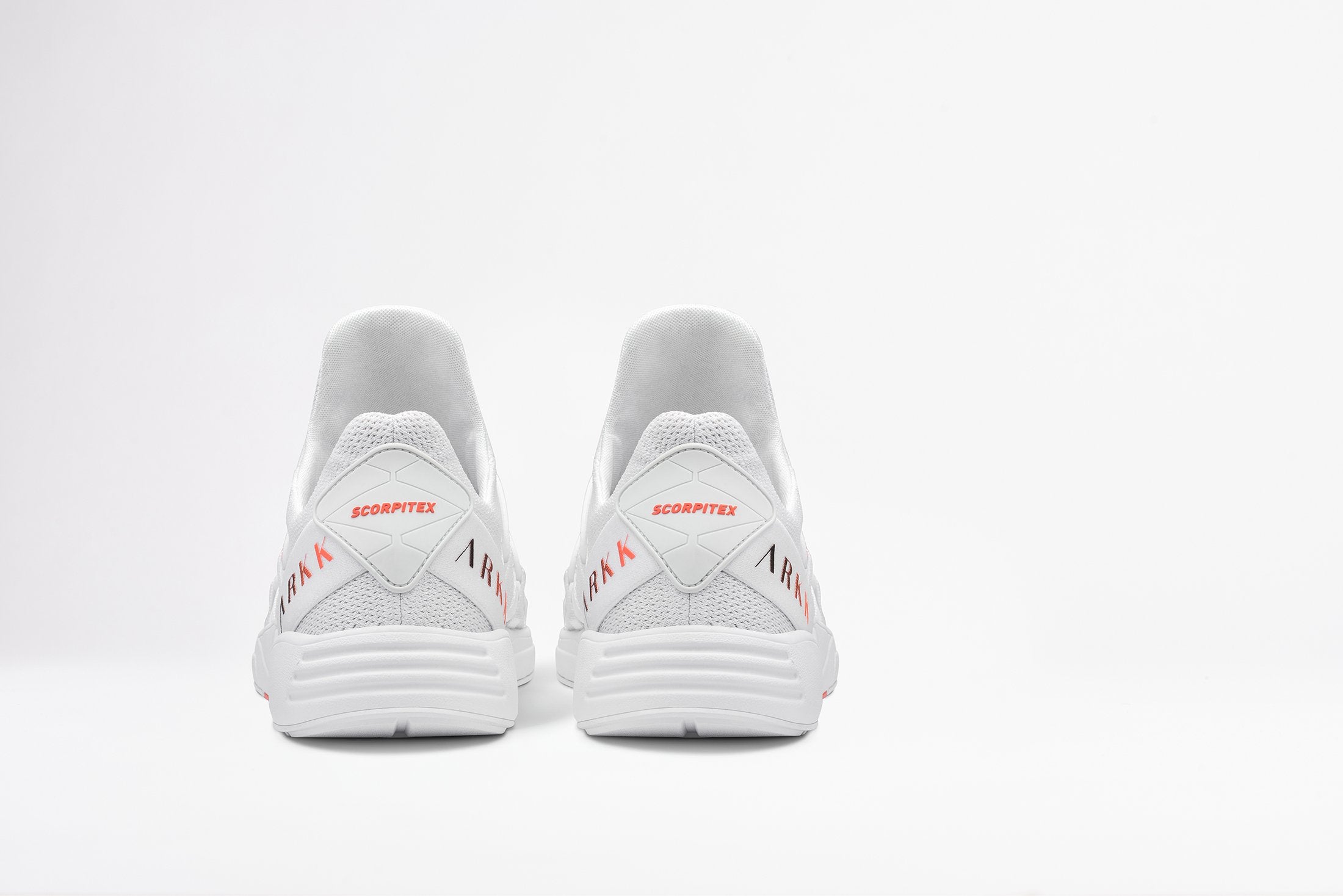 ARKK Copenhagen - Superior Line Scorpitex S-E15 White Bright Red - Men Scorpitex