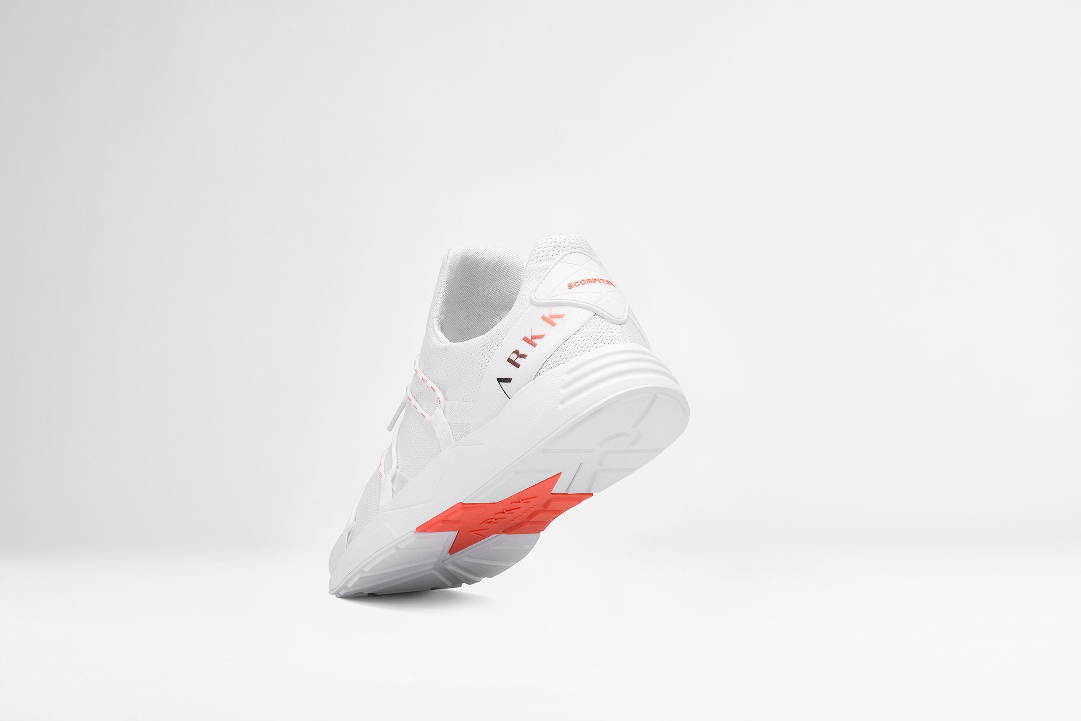 ARKK Copenhagen - Superior Line Scorpitex S-E15 White Bright Red - Men Scorpitex
