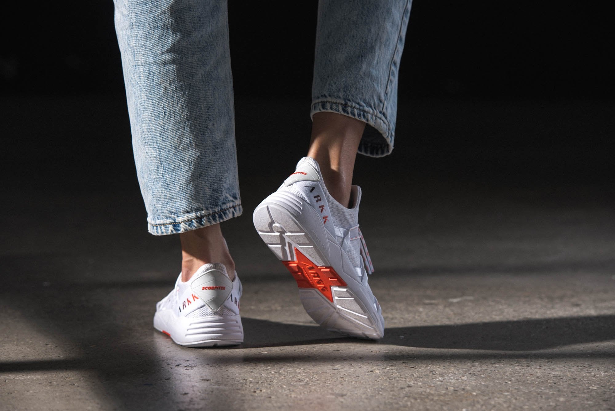 ARKK Copenhagen - Superior Line Scorpitex S-E15 White Bright Red - Women Scorpitex