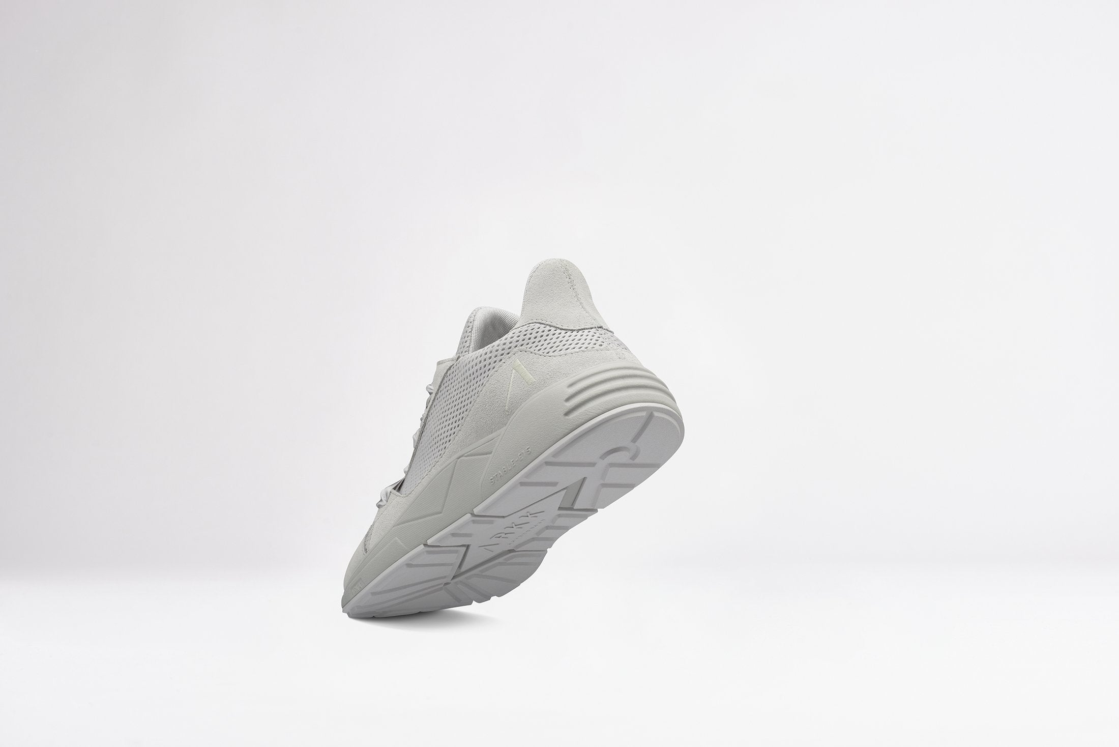 ARKK Copenhagen - Essential Line Serinin Mesh S-E15 Wind Grey - Women Serinin Wind Grey