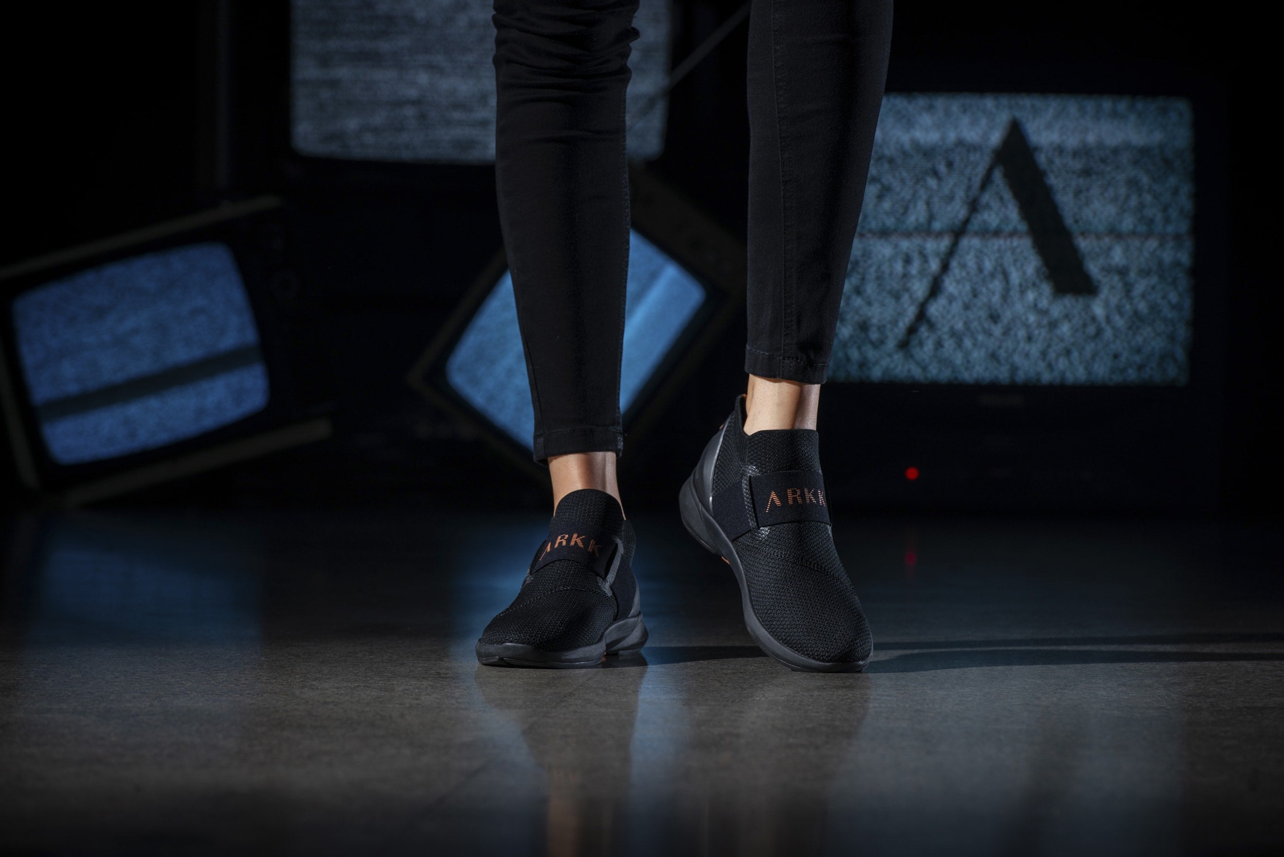 ARKK Collection Spyqon FG 2.0 H-X1 Black Light Rust - Woman Spyqon
