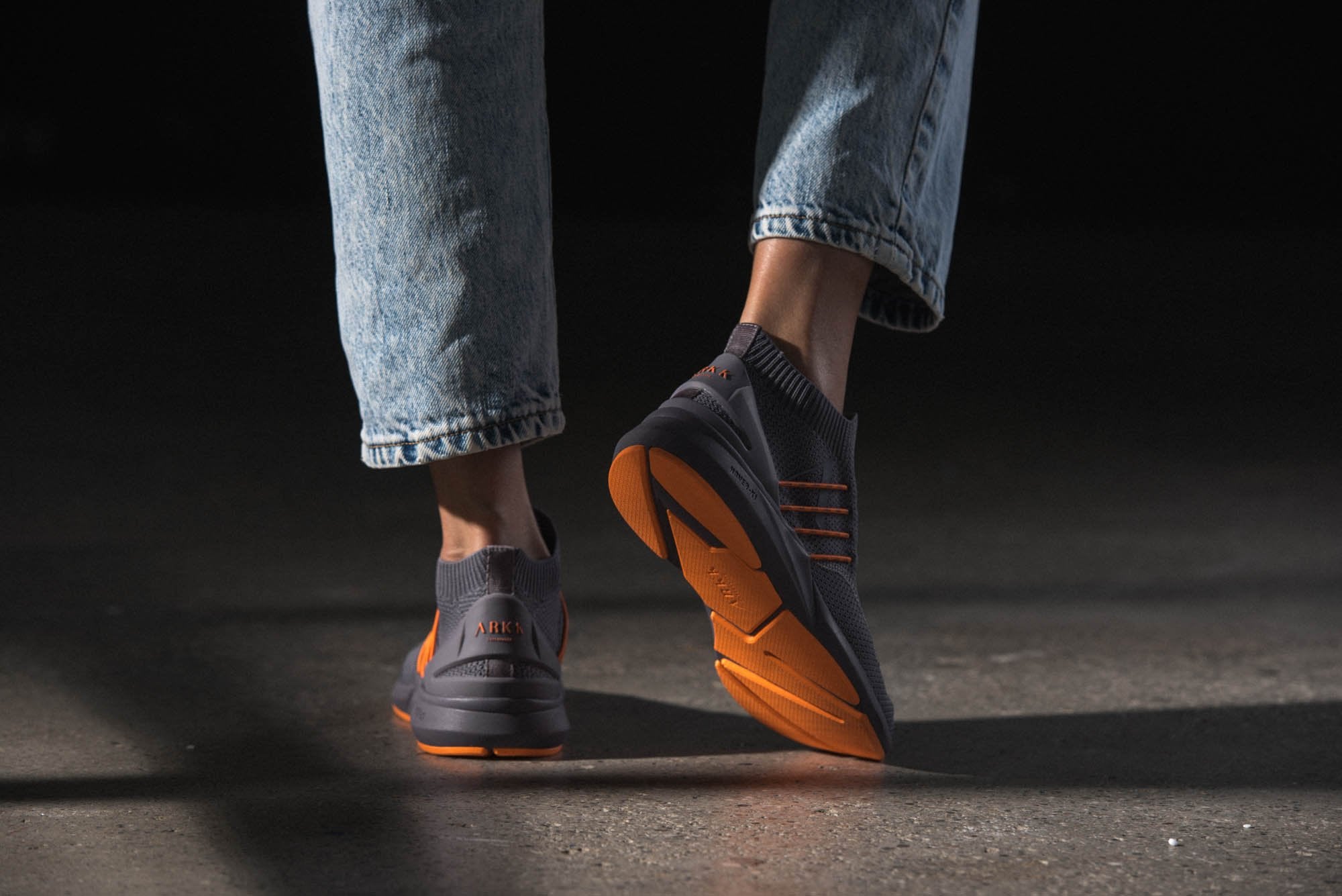 ARKK Copenhagen - Main Line Spyqon  FG H-X1 Shark Grey Orange - Women Spyqon