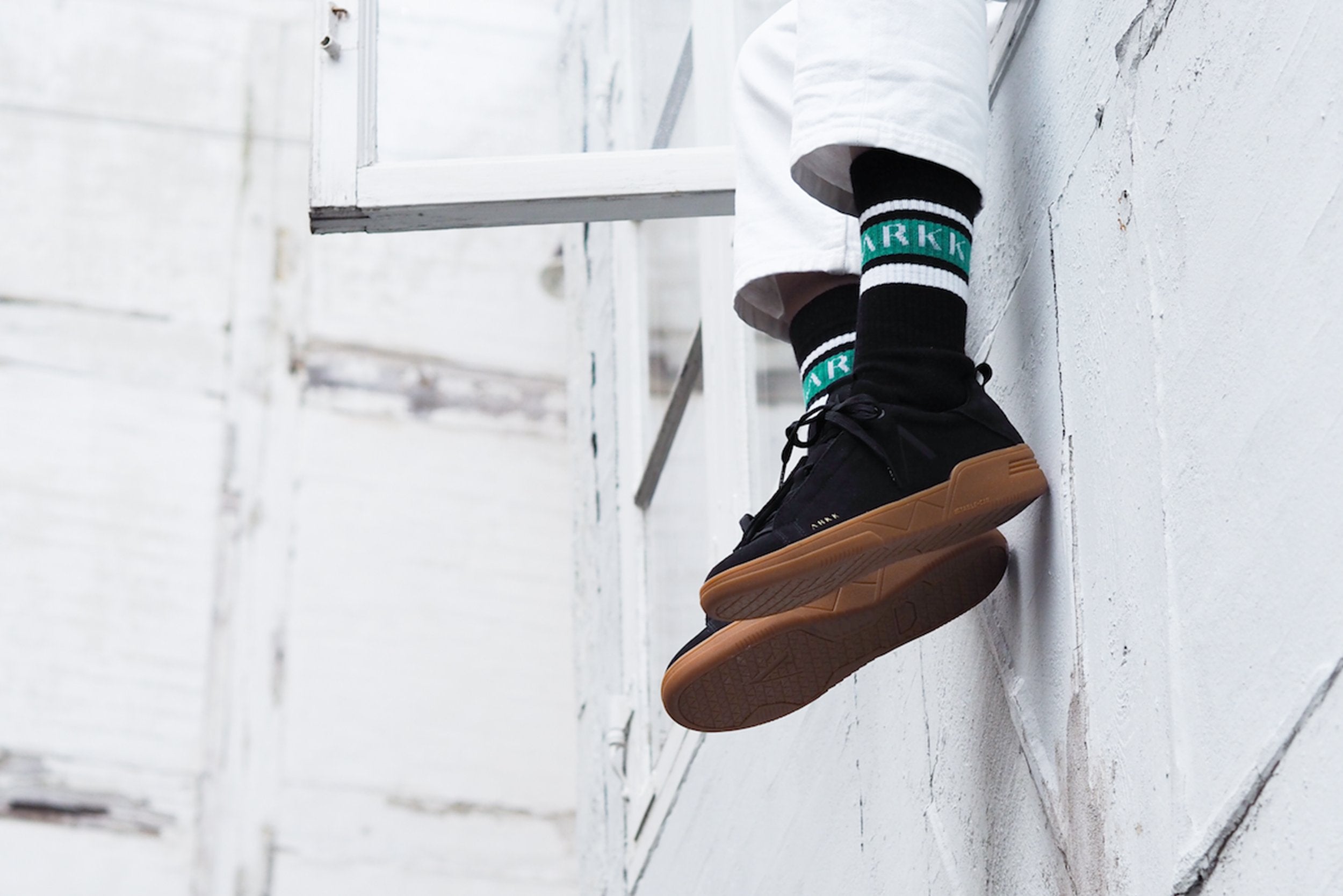 ARKK NOS Uniklass Suede S-C18 Black Gum - Women Uniklass