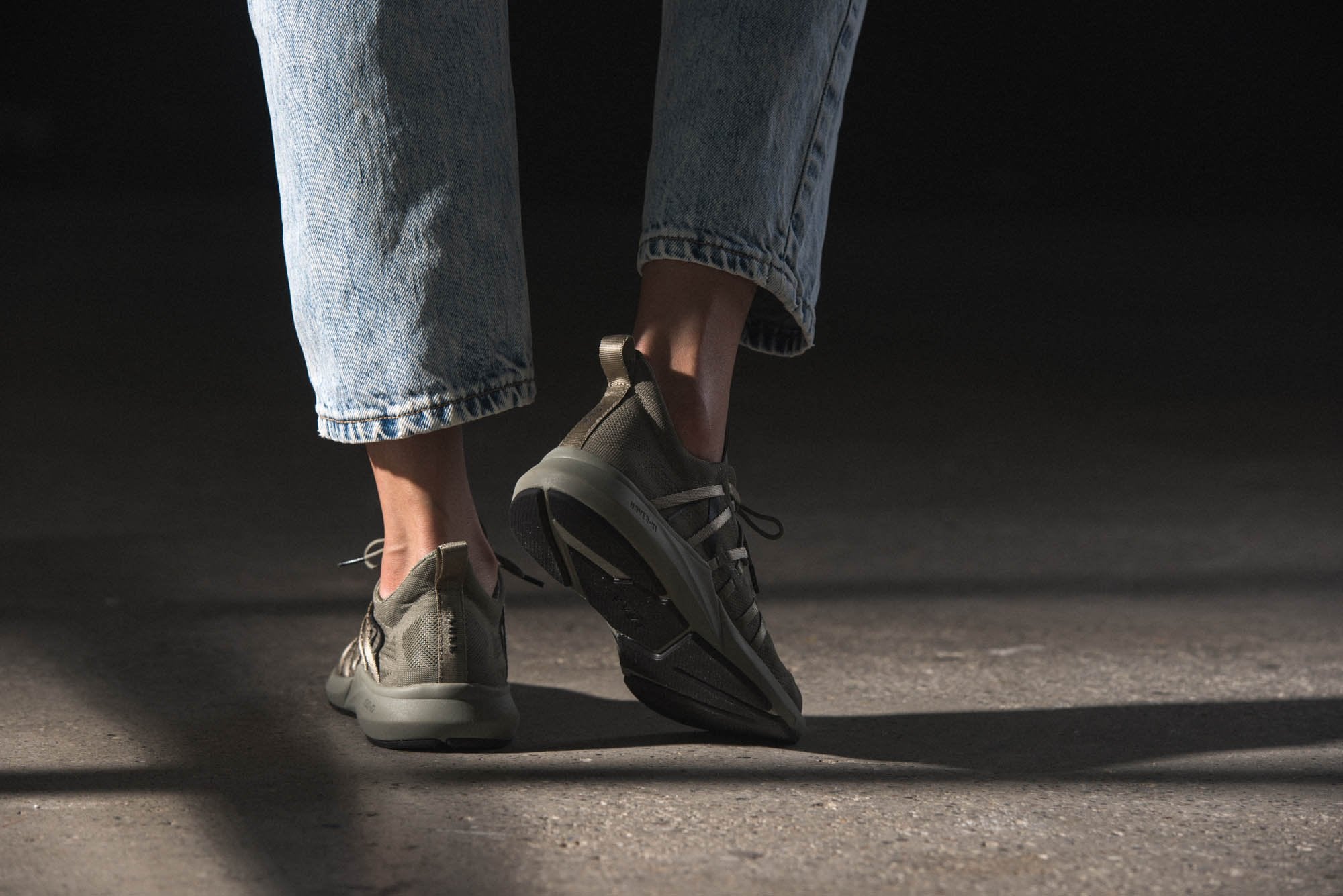 ARKK Copenhagen - Essential Line Velcalite CM H-X1 Army Black - Women Velcalite