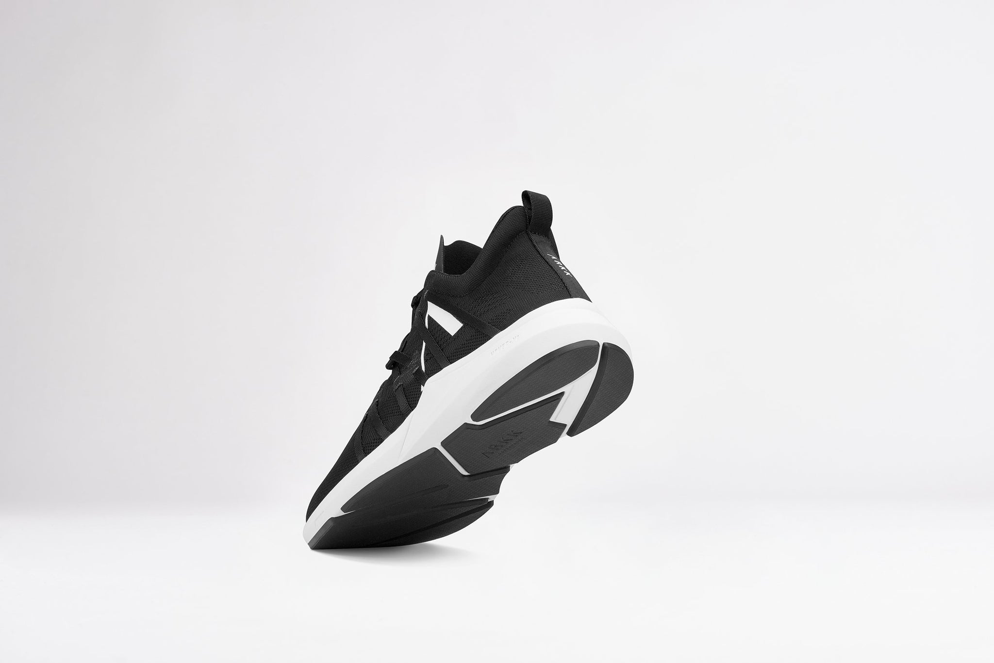 ARKK Copenhagen - Essential Line Velcalite CM H-X1 Black White - Women Velcalite