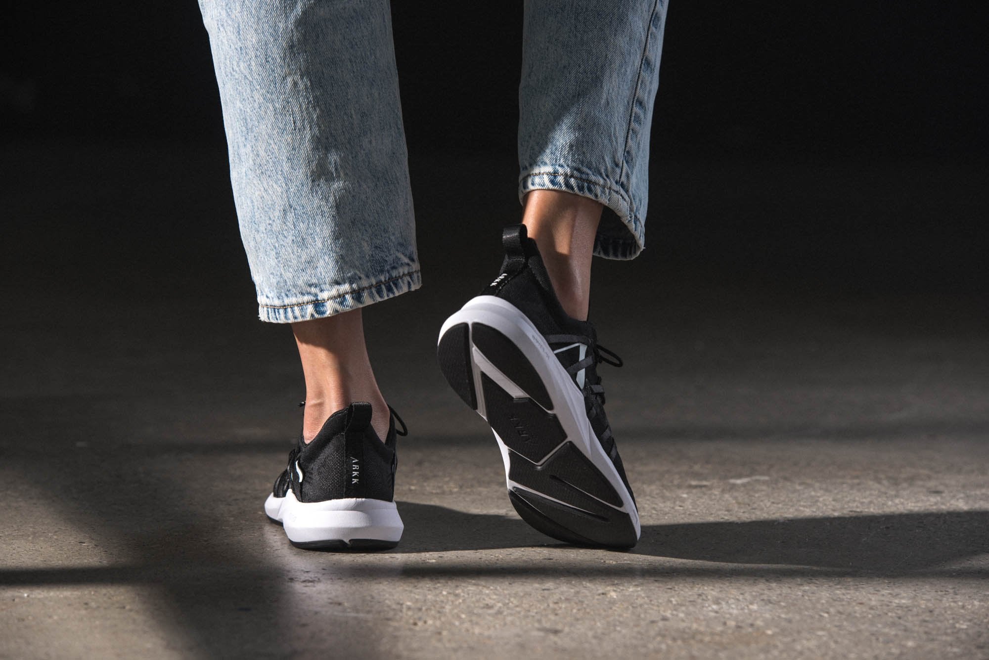 ARKK Copenhagen - Essential Line Velcalite CM H-X1 Black White - Women Velcalite