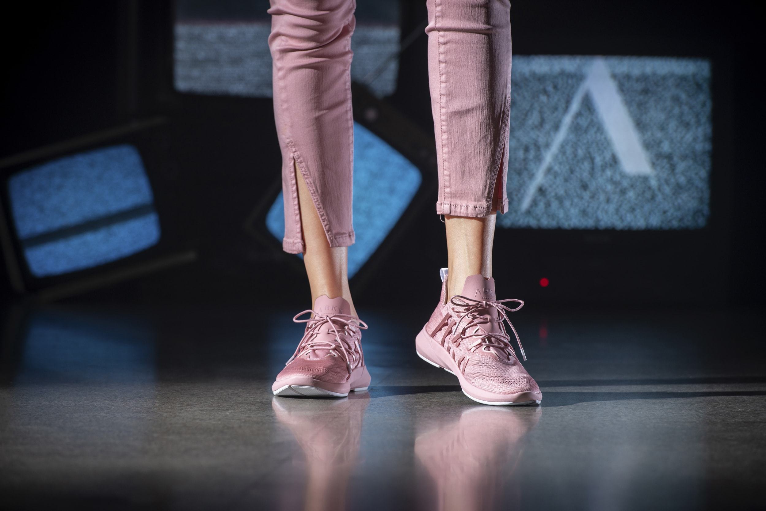 ARKK Copenhagen - Essential Line Velcalite CM H-X1 Bridal Rose White-Women Velcalite Bridal Rose