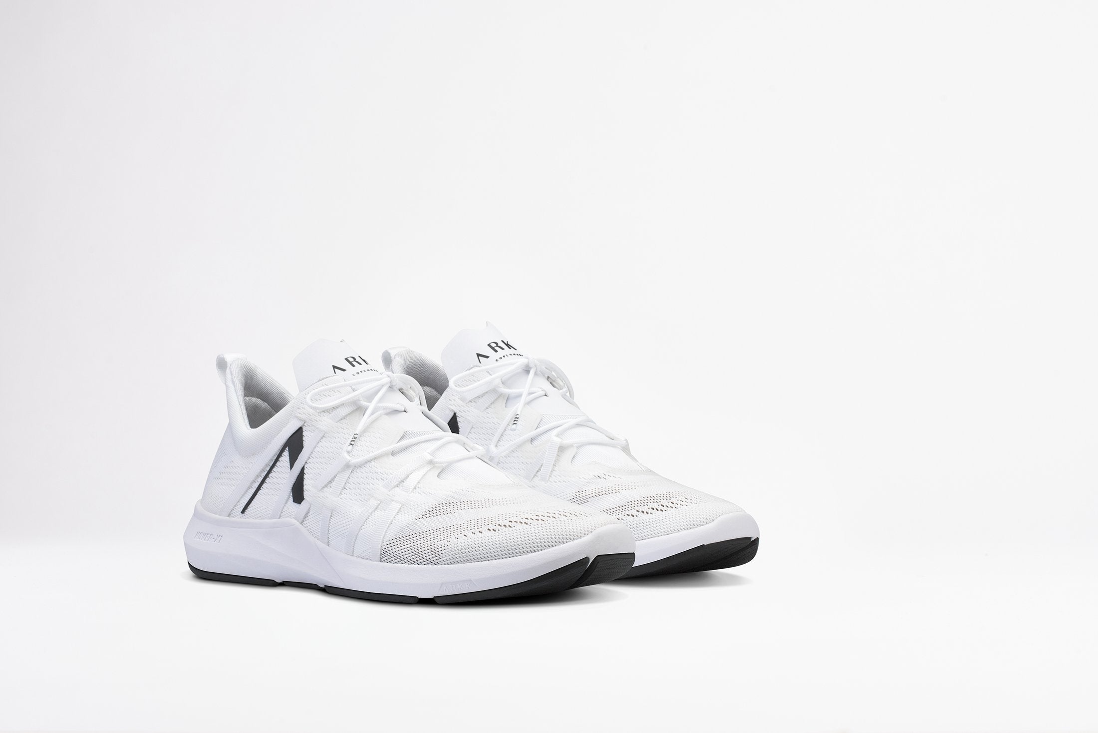 ARKK Copenhagen - Essential Line Velcalite CM H-X1 White Black - Women Velcalite
