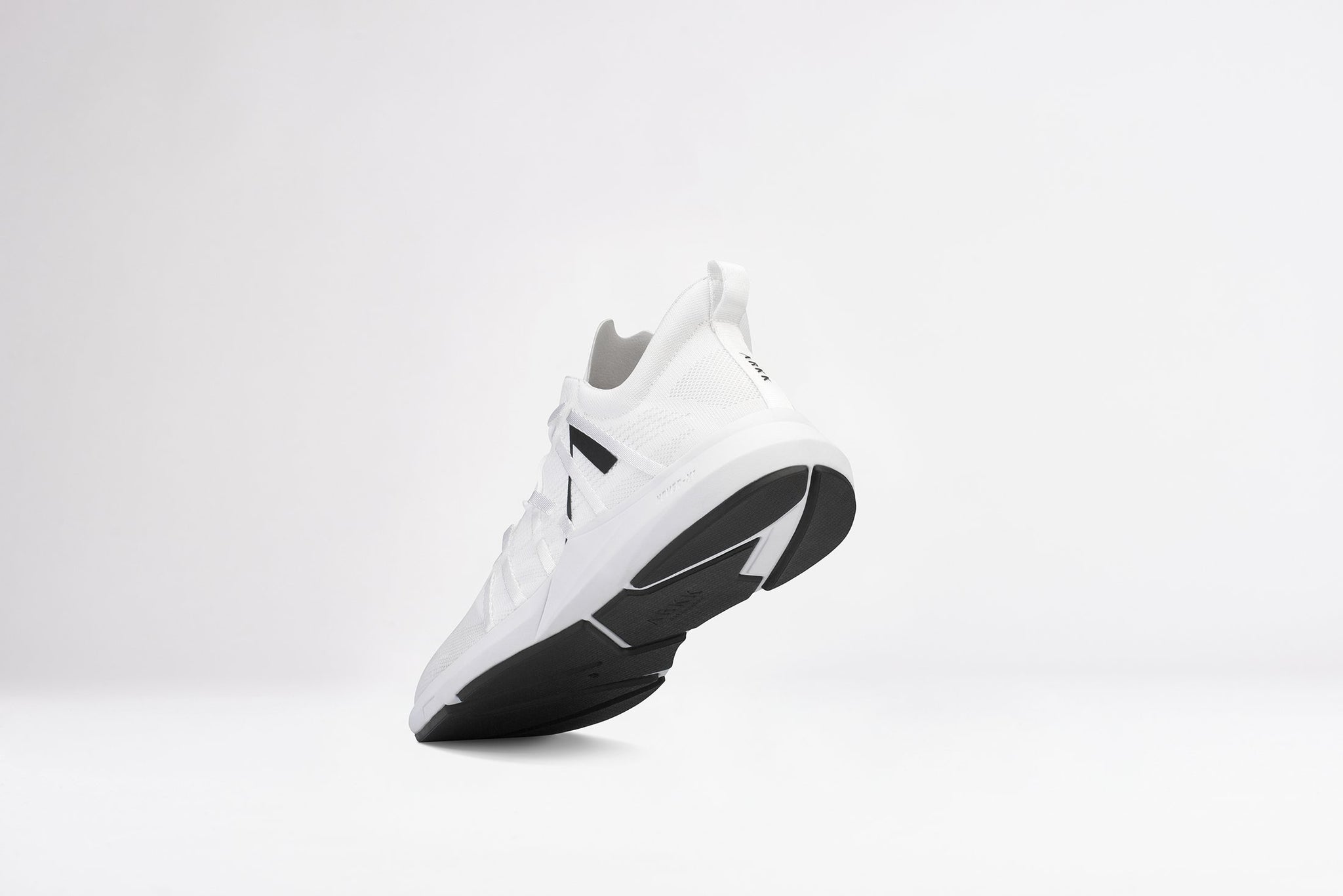 ARKK Copenhagen - Essential Line Velcalite CM H-X1 White Black - Women Velcalite